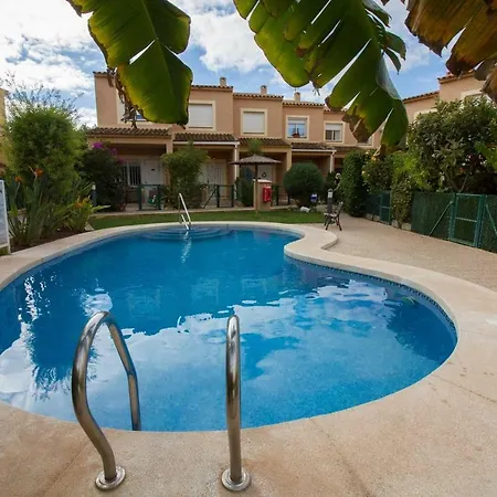 Casa Oasis אלביר